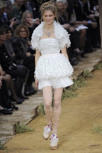 Paris Fashion Week: Chanel Spring 2010 Paris Fashion Week: Chanel Spring 2010