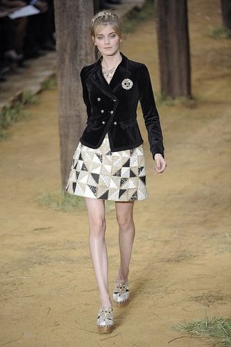 Paris Fashion Week: Chanel Spring 2010 Paris Fashion Week: Chanel Spring 2010