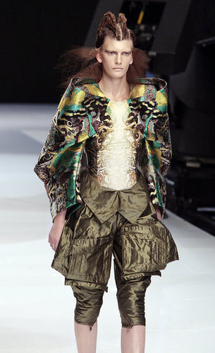 Paris Fashion Week: Alexander McQueen Spring 2010 Paris Fashion Week: Alexander McQueen Spring 2010