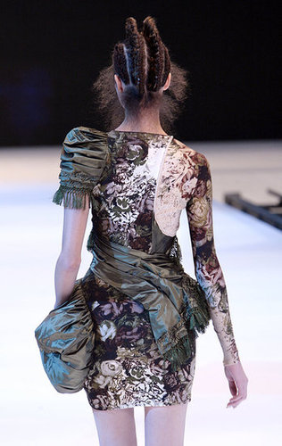 Paris Fashion Week: Alexander McQueen Spring 2010 Paris Fashion Week: Alexander McQueen Spring 2010
