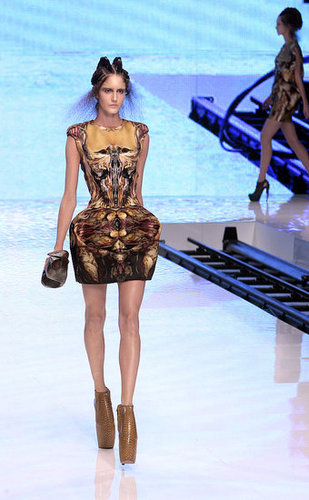 Paris Fashion Week: Alexander McQueen Spring 2010 Paris Fashion Week: Alexander McQueen Spring 2010