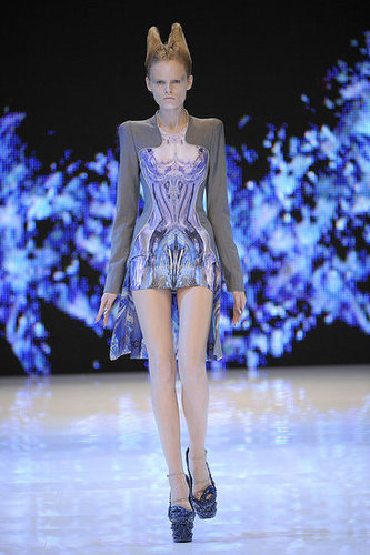 Paris Fashion Week: Alexander McQueen Spring 2010 Paris Fashion Week: Alexander McQueen Spring 2010