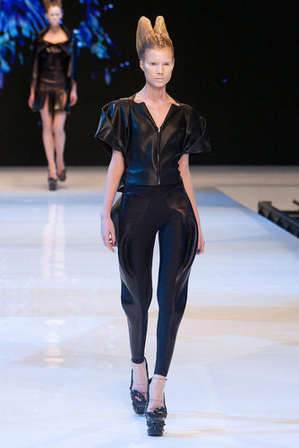 Paris Fashion Week: Alexander McQueen Spring 2010 Paris Fashion Week: Alexander McQueen Spring 2010