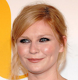 How to Apply Blush To a Round Face