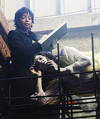 Castle's Makeup Artist Debbie Zoller Gets Gory At Work Castle's Makeup Artist Debbie Zoller Gets Gory At Work