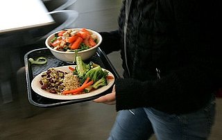 College Cafeterias Banish Serving Trays