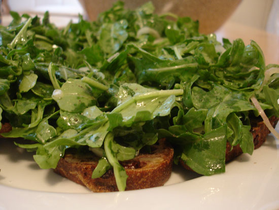 Easy Arugula Blue Cheese Crostini Recipe Easy Arugula Blue Cheese Crostini Recipe