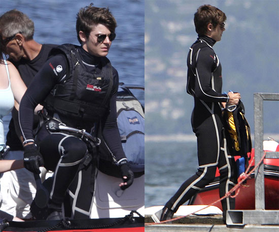 Photos of Zac Efron Scuba Diving 
