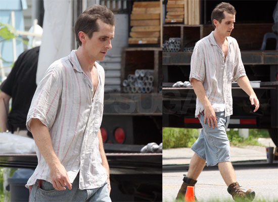 Photos of Gaunt Christian Bale on The Fighter Set