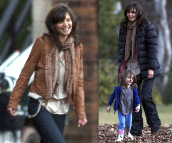 Photos of Katie and Suri in Australia 