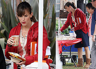 Photos of Jennifer Garner on The LA Set of Valentine's Day