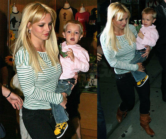 Photos of Britney Spears and The Boys going to See Shrek in NYC Photos of Britney Spears and The Boys going to See Shrek in NYC