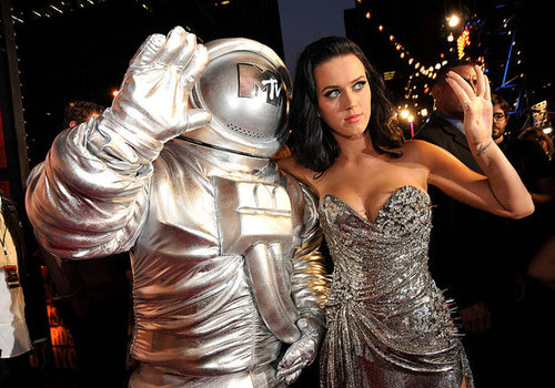 Photos of The Ladies at The MTV Video Music Awards Red Carpet Photos of The Ladies at The MTV Video Music Awards Red Carpet