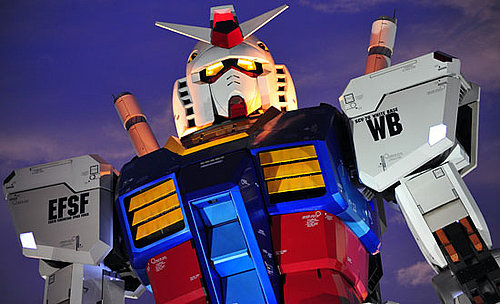 Photos of the Gundam Anime Statue That Towers 59 Feet Above Odaiba, Japan
