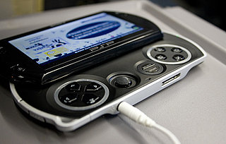 Daily Tech: All the Pros and Cons of the PSPgo