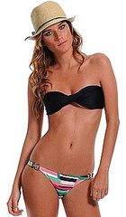 FabSugar and VIX Bikini Giveaway
