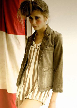 Sneak Peek! Current/Elliott Fall '09 Sneak Peek! Current/Elliott Fall '09