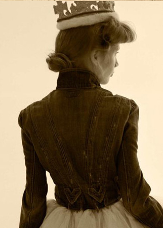 Sneak Peek! Current/Elliott Fall '09 Sneak Peek! Current/Elliott Fall '09