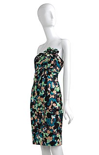 Online Sale Alert! Extra 30% Off at Catherine Malandrino 