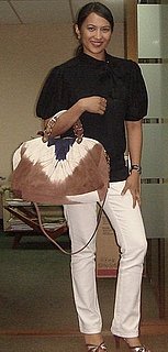 Look of the Day: Splash of Blue 