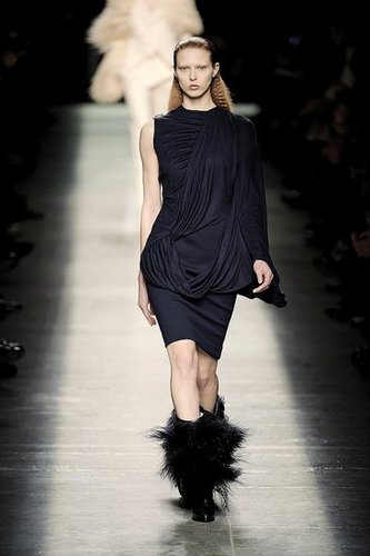 Fall Glimpse: Drape Escape