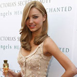 Love It or Hate It: Miranda Kerr's Nude Frock Love It or Hate It: Miranda Kerr's Nude Frock
