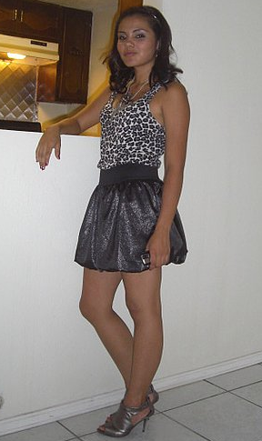 Look of the Day: Metallic Mama 