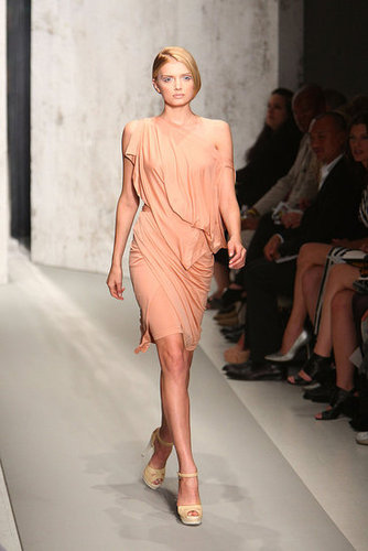 2010 Spring New York Fashion Week: Donna Karan Gallery 2010 Spring New York Fashion Week: Donna Karan Gallery