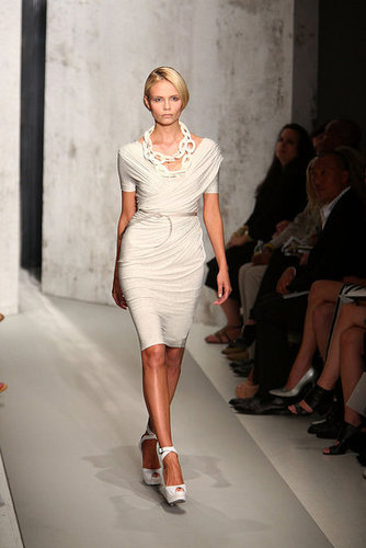 2010 Spring New York Fashion Week: Donna Karan Gallery 2010 Spring New York Fashion Week: Donna Karan Gallery