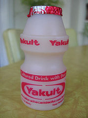 Review of Yakult Probiotic Drink Review of Yakult Probiotic Drink