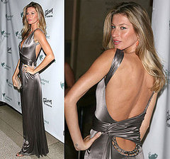 Gisele Bundchen Is a Fan of Anusara Yoga