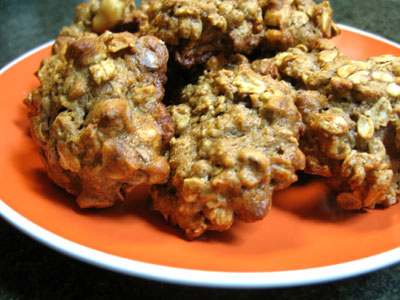 Ease Your PMS Symptoms With Banana Oatmeal Cookies