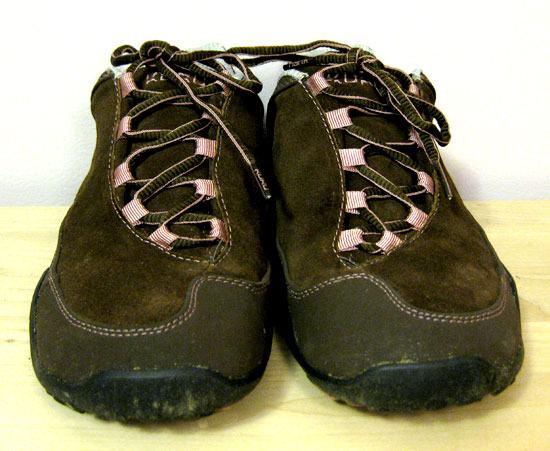 Photos of Kuru Shoes