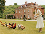 Madonna Wants to Re-Create Her Former English Manor in NYC Madonna Wants to Re-Create Her Former English Manor in NYC