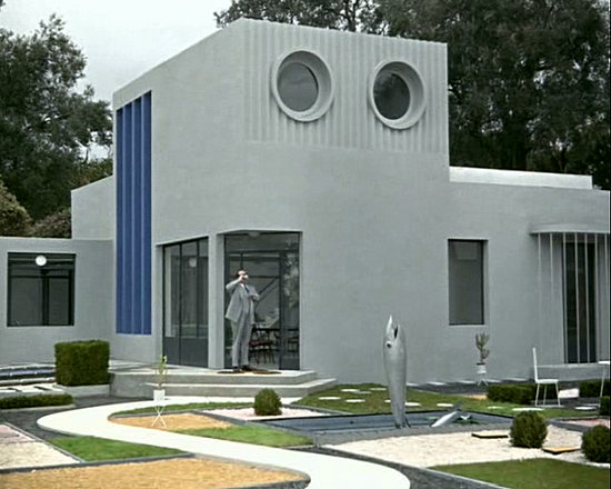 Guess What French Film This House Starred In? Guess What French Film This House Starred In?