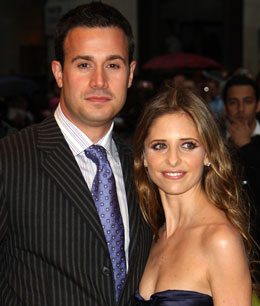 Sarah Michelle Gellar & Freddie Prinze Jr. Welcome A Baby Girl, Sarah Michelle Gellar Gives Birth To Charlotte Grace Prinze