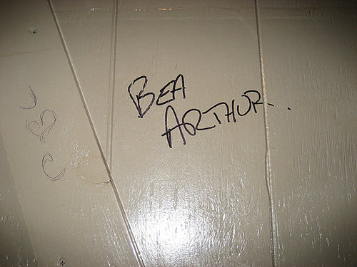 6 Bathroom Stall Scribbles Worth Repeating