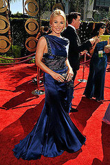 2009 Emmys-Red Carpet Arrivals