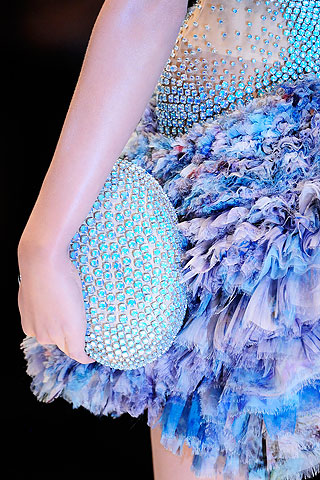 Alexander McQueen spring 2010
Alexander McQueen spring 2010