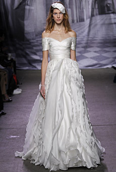 Monique Lhuillier Bridal Fall 2010 Monique Lhuillier Bridal Fall 2010