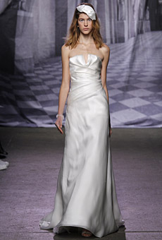 Monique Lhuillier Bridal Fall 2010 Monique Lhuillier Bridal Fall 2010