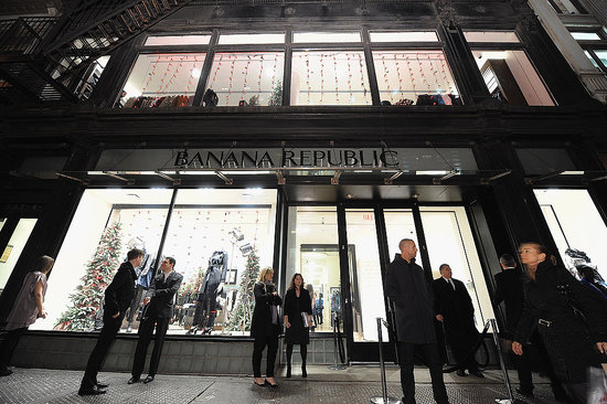 Banana Republic Breaks Down Massive New Store into Mini Boutiques Banana Republic Breaks Down Massive New Store into Mini Boutiques