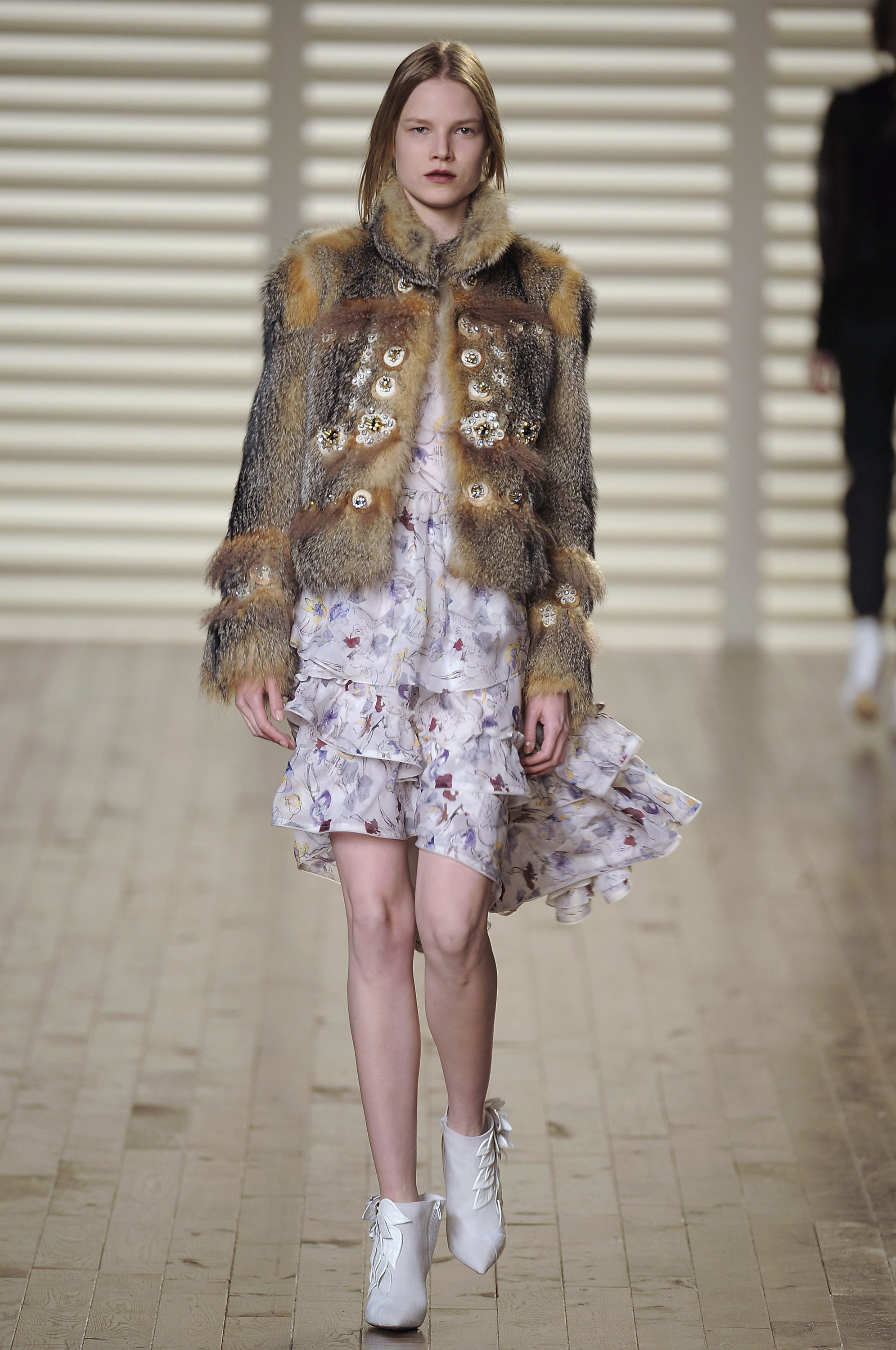 80054135SC018_Chloe_PFW_Fal 80054135SC018_Chloe_PFW_Fal