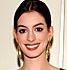 Look of the Day — Anne Hathaway in Oscar de la Renta 