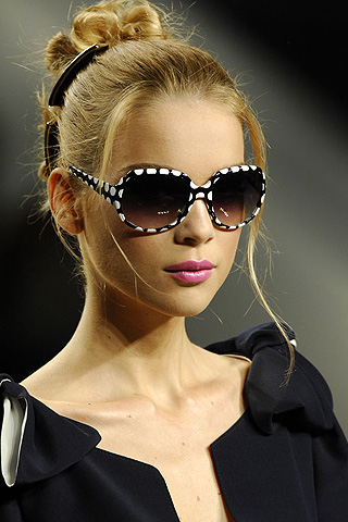 March Shopping Madness: Sunnies Days 