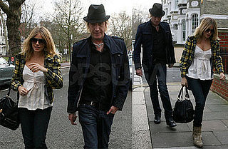 Sienna's Lunches With Man, Without Ring