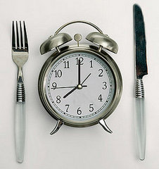 Healthy Eating Tip: Pick a Time to Stop Eating