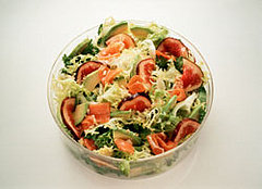 Healthy Eating Tip: Add Fat to Salads