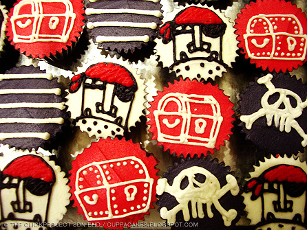 Yummy Link: Pirate Cupcakes
