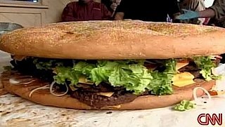 California Restaurant Creates a 222 Pound Cheeseburger